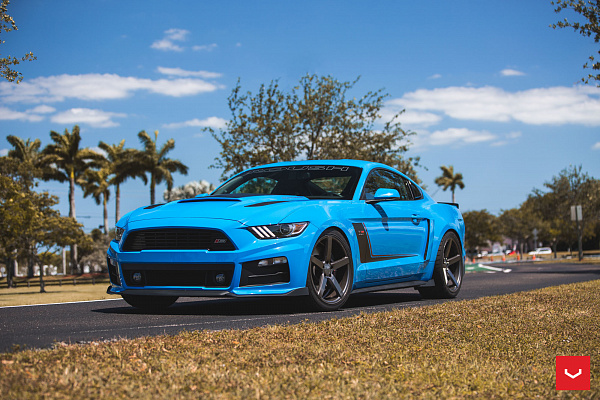 Фото дисков Vossen CV3 Глянцевый графит на Ford Mustang VI