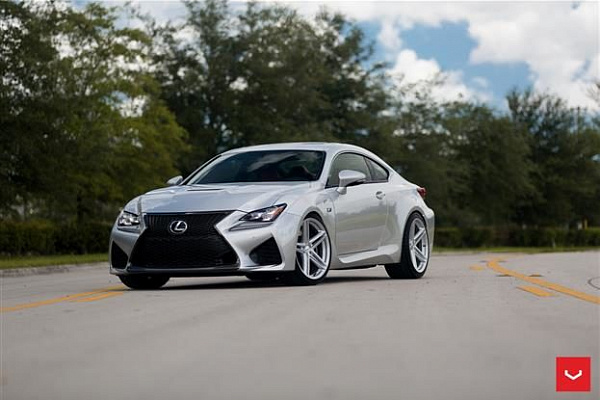 Фото дисков Vossen VFS-5 Серебро на Lexus RC