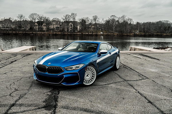 Фото дисков Brixton Forged TR20 Белый глянец на BMW 8/M8