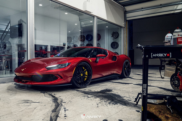 Фото дисков Anrky AN17 Черный глянец на Ferrari 296