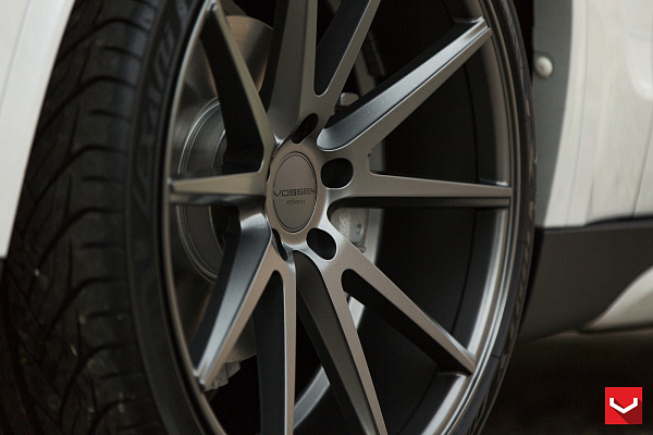 Фото дисков Vossen VFS-1 Сатиновый графит на BMW X5/X5 M (F15/F85)