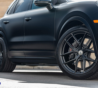 Фото дисков HRE P101SC на Porsche Cayenne III