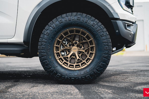 Фото дисков Vossen HFX-1 (6-Lug) Сатиновая бронза на Ford Ranger T6.2