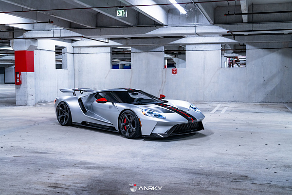 Фото дисков Anrky XR-305 Сатиновый графит на Ford GT II