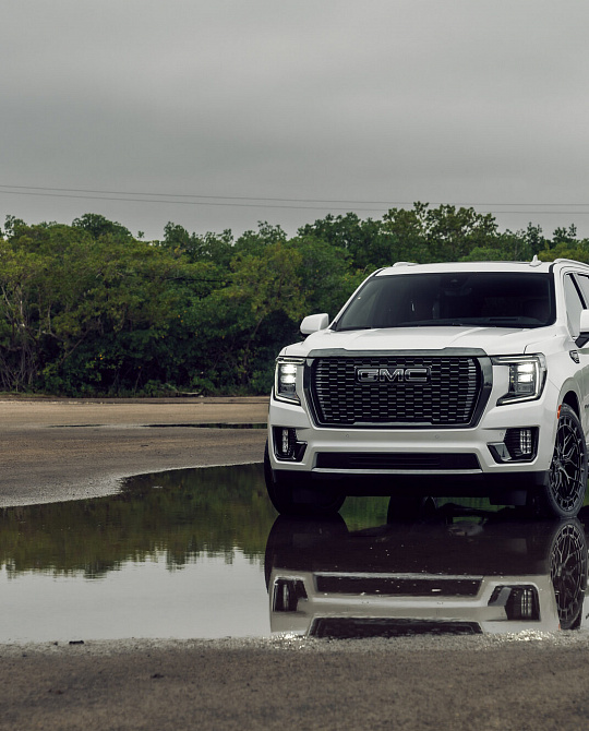 Фото дисков HFX-1 (6-Lug) Черный глянец на GMC Yukon V
