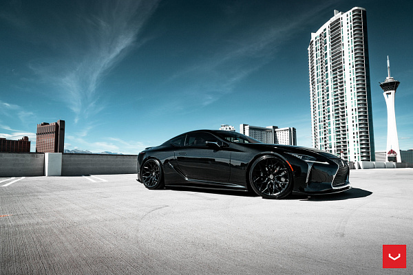 Фото дисков Vossen HF-2 Черный глянец на Lexus LC 500