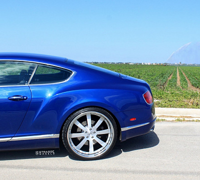 Фото дисков Strasse Wheels T8 Signature на Bentley Continental GT II