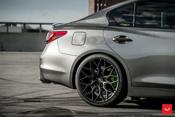Фото дисков Vossen HF-2 Черный сатин на Infiniti Q50