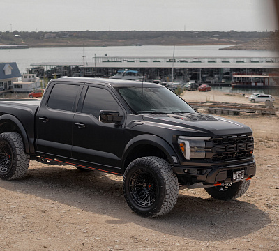 Фото дисков Vossen LCX-03 на GMC Sierra IV