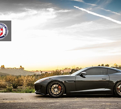 Фото дисков HRE P104 на Jaguar F-Type