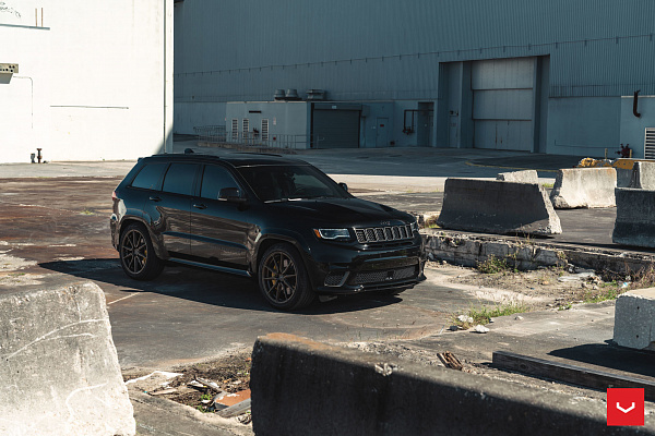 Фото дисков Vossen HF-3 Сатиновая бронза на Jeep Grand Cherokee IV