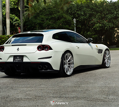 Фото дисков Anrky AN28 на Ferrari GTC4Lusso