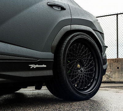 Фото дисков 1886 Wheels S009 на Lamborghini Urus