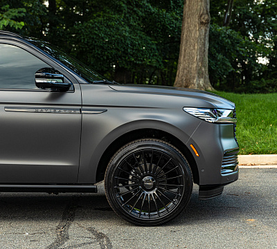 Фото дисков Vossen HF-8 на Lincoln Navigator V