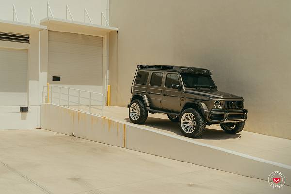 Фото дисков Vossen VFX-04 Глянцевый лак на Mercedes-Benz G-Class III