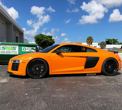 Фото дисков Strasse Wheels SV10M Deep Concave FS на Audi R8 (4S)