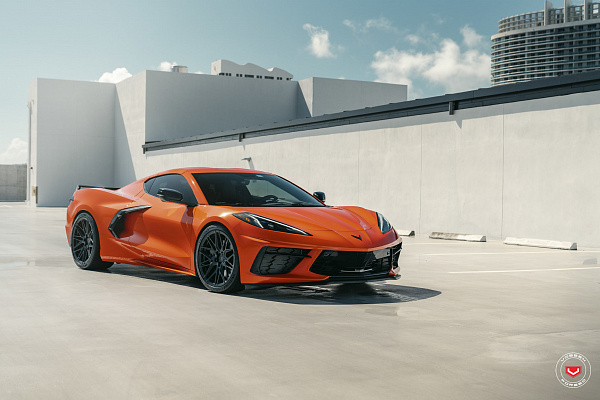 Фото дисков Vossen EVO-5 Черный сатин на Chevrolet Corvette C8
