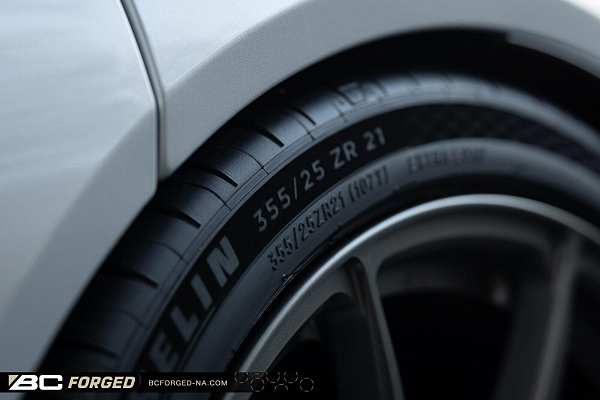 Фото дисков BC Forged RZ10 Матовый графит на Audi E-tron GT
