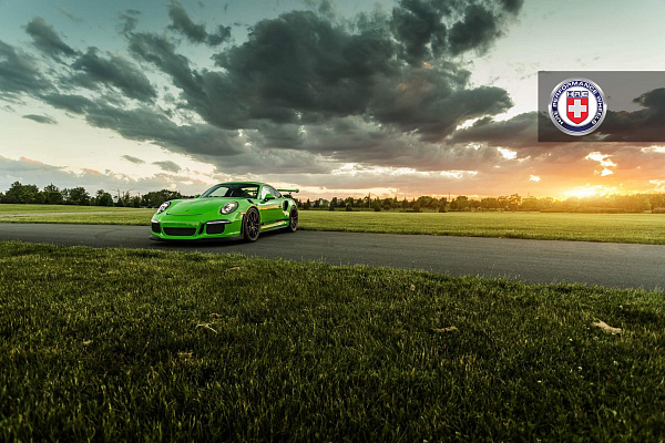 Фото дисков HRE P104 Черный сатин на Porsche 911 VII