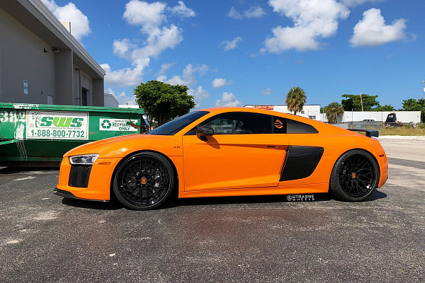 Фото дисков Strasse Wheels SV10M Deep Concave FS Другой цвет на Audi R8 (4S)
