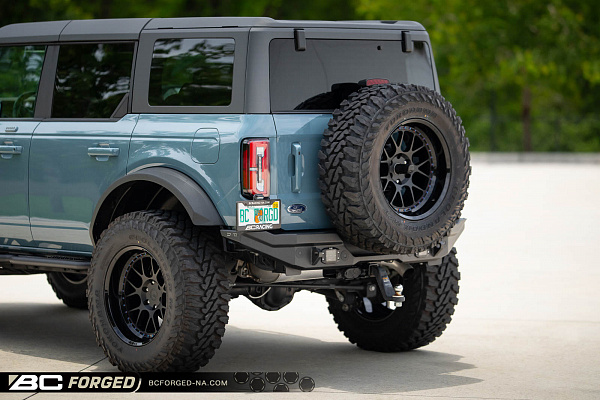 Фото дисков BC Forged LE72 // MLE72 Черный матовый на Ford Bronco