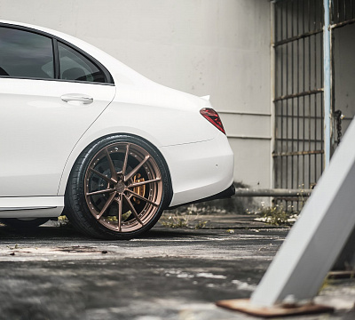 Фото дисков Anrky AN28 на Mercedes-Benz E-Class (W213, S213, C238)