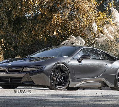 Фото дисков Strasse Wheels SV2 Deep Concave Duoblock на BMW i8