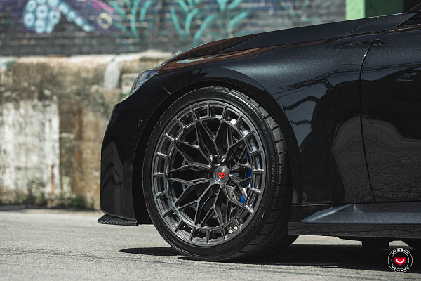 Фото дисков Vossen LC3-02 Глянцевый темный лак на BMW 2/M2 (G42/G87)