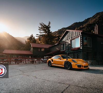 Фото дисков HRE P104 на Porsche 911 VII