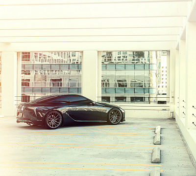 Фото дисков Vossen HF-4T на Lexus LC 500