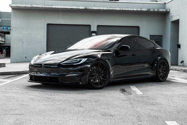 Фото дисков Anrky S1-X1 Черный сатин на Tesla Model S