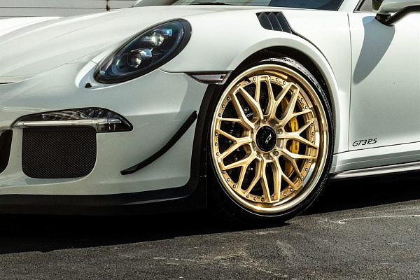 Фото дисков Anrky RS1 Сатиновое золото на Porsche 911 VII