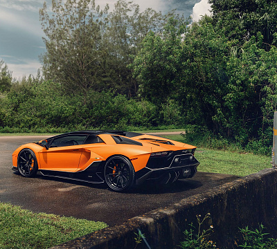 Фото дисков 1886 Wheels G010 на Lamborghini Aventador
