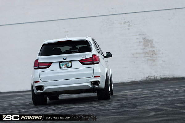 Фото дисков BC Forged HCS21 Матовый графит на BMW X5/X5 M (F15/F85)