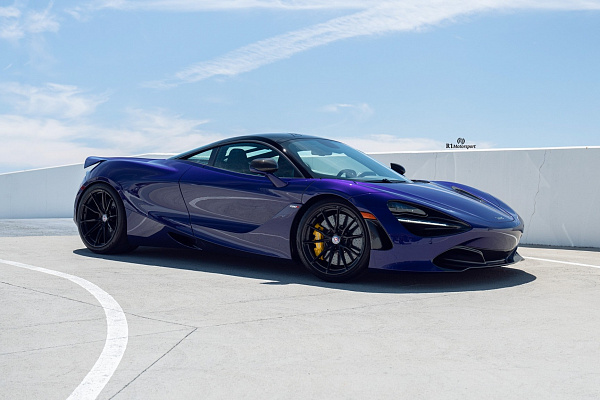 Фото дисков HRE P104SC Черный глянец на McLaren 720S