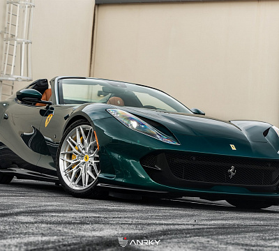 Фото дисков Anrky S1-X1 на Ferrari 812