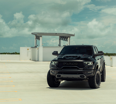 Фото дисков Vossen HF6-5 на Ram 1500 V