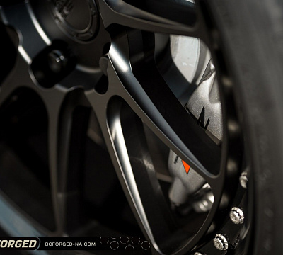 Фото дисков BC Forged LE10 // MLE10 на Chevrolet Camaro VI
