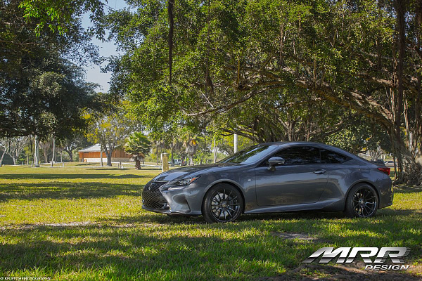 Фото дисков MRR GF6 Черный глянец на Lexus RC