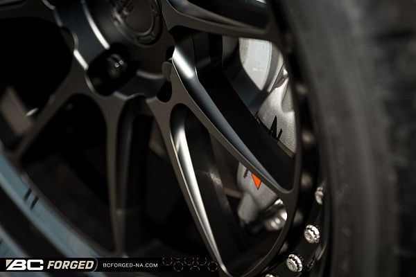 Фото дисков BC Forged LE10 // MLE10 Черный матовый на Chevrolet Camaro VI