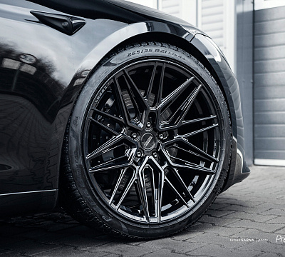 Фото дисков Vossen HF-7 на Tesla Model S