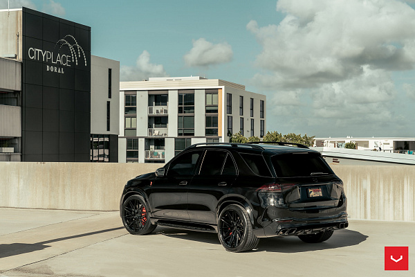 Фото дисков Vossen HF-7 Черный глянец на Mercedes-Benz GLE II