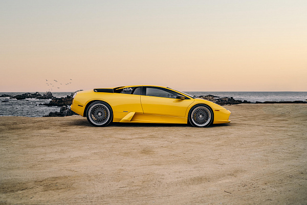 Фото дисков HRE 501 Глянцевый графит на Lamborghini Murcielago