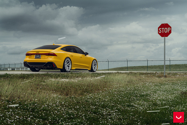 Фото дисков Vossen HFX-1 (5-Lug) Серебро на Audi A/RS 7 (4K)
