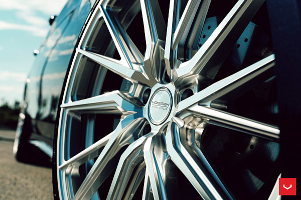 Фото дисков Vossen HF-4T Серебро на Mercedes-Benz S-Class (W222, C217)