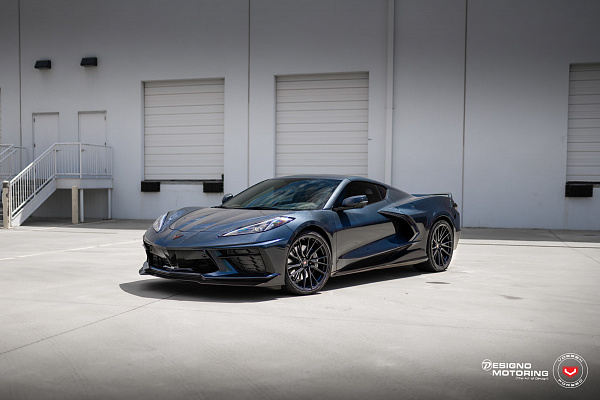 Фото дисков Vossen M-X4T Черный глянец на Chevrolet Corvette C8