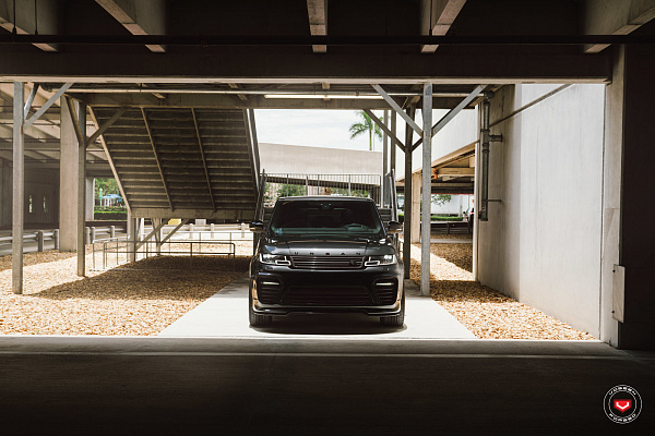 Фото дисков Vossen S17-13 Глянцевый темный лак на Range Rover Sport II