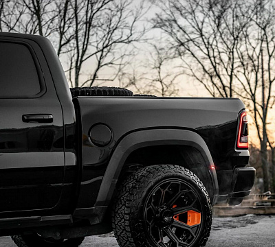 Фото дисков 4PLAY 4P80R на Ram 1500 V