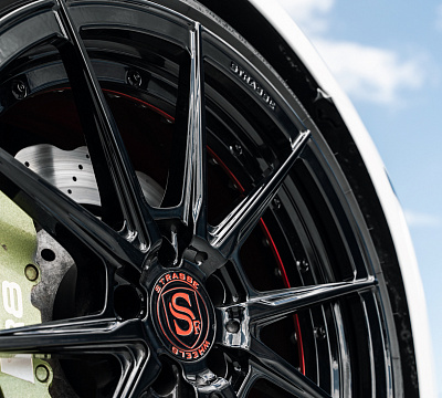 Фото дисков Strasse Wheels SV10 Deep Concave Duoblock на Audi R8 (4S)
