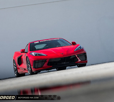 Фото дисков BC Forged RZ21 на Chevrolet Corvette C8